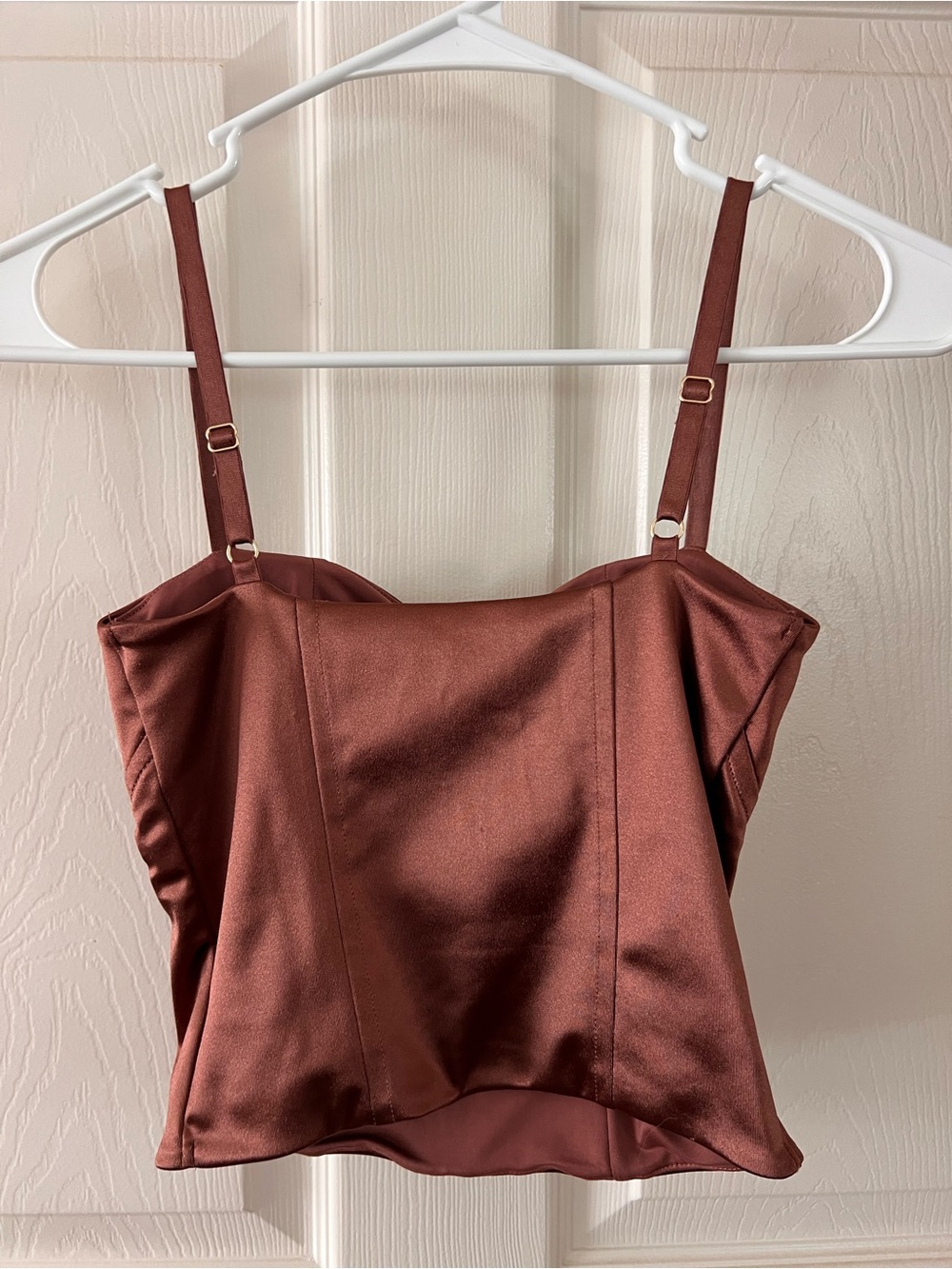 Express Body Contour Top - Picture 3 of 4